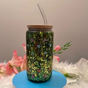 Meet your Posher, Juanita